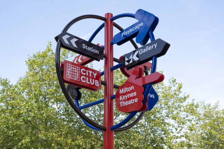 caldecotte-lake-residential-apartments-milton-keynes-shopping-centre-intu-milton-keynes-high-street-shopping-shopping-centre-community-life-days-out-play-scape-gallery-milton-keynes-theatre-city-club-station